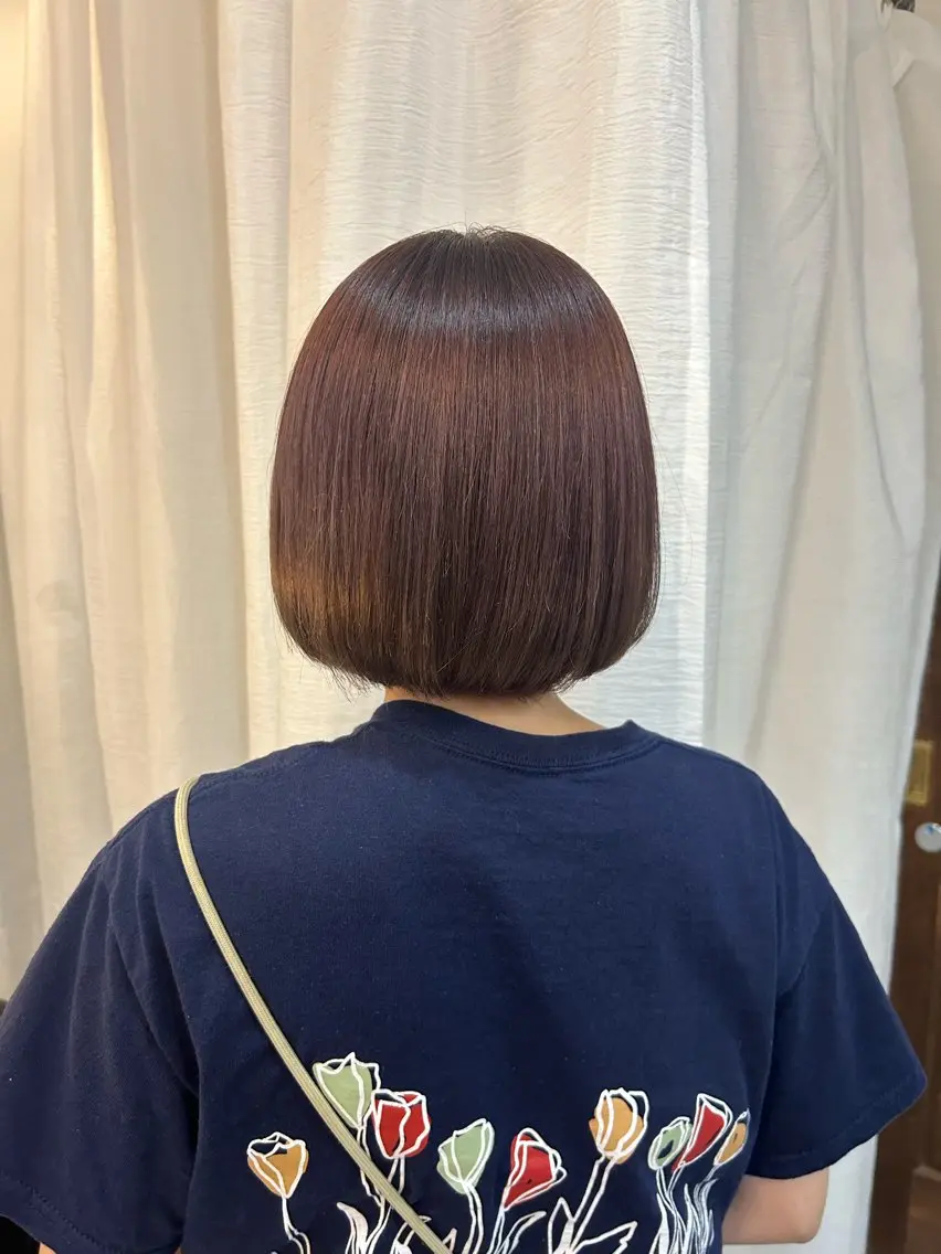 ミディアム カラー ブラウンカラー ピンクカラー ピンクブラウン 顔周りカット ピンク カラー🩰りりのヘアスタイル
