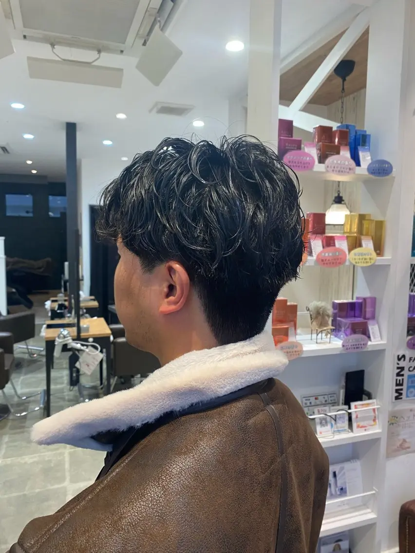 ショート パーマ メンズ メンズパーマ ニュアンスパーマ カット パーマ 柴田 枝利子のヘアスタイル