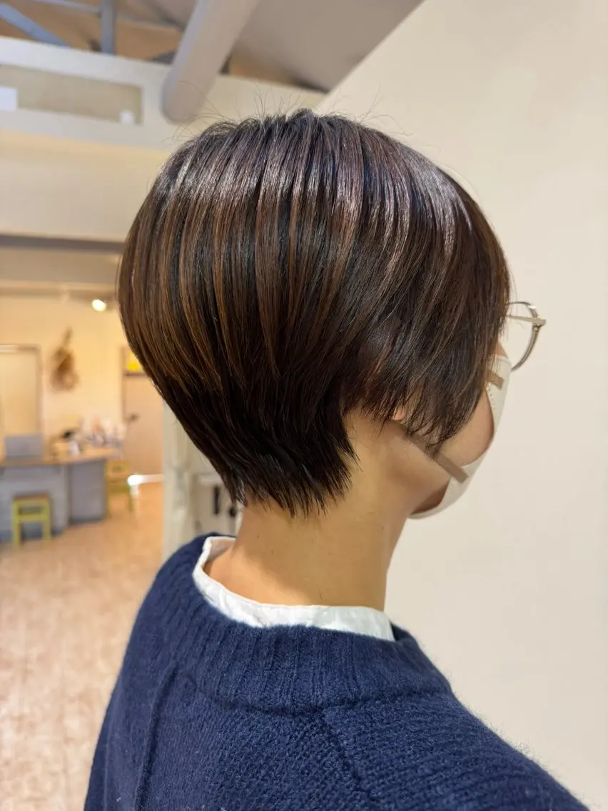 ショート ショートヘア ルプラボウ /小見山琴衣のヘアスタイル