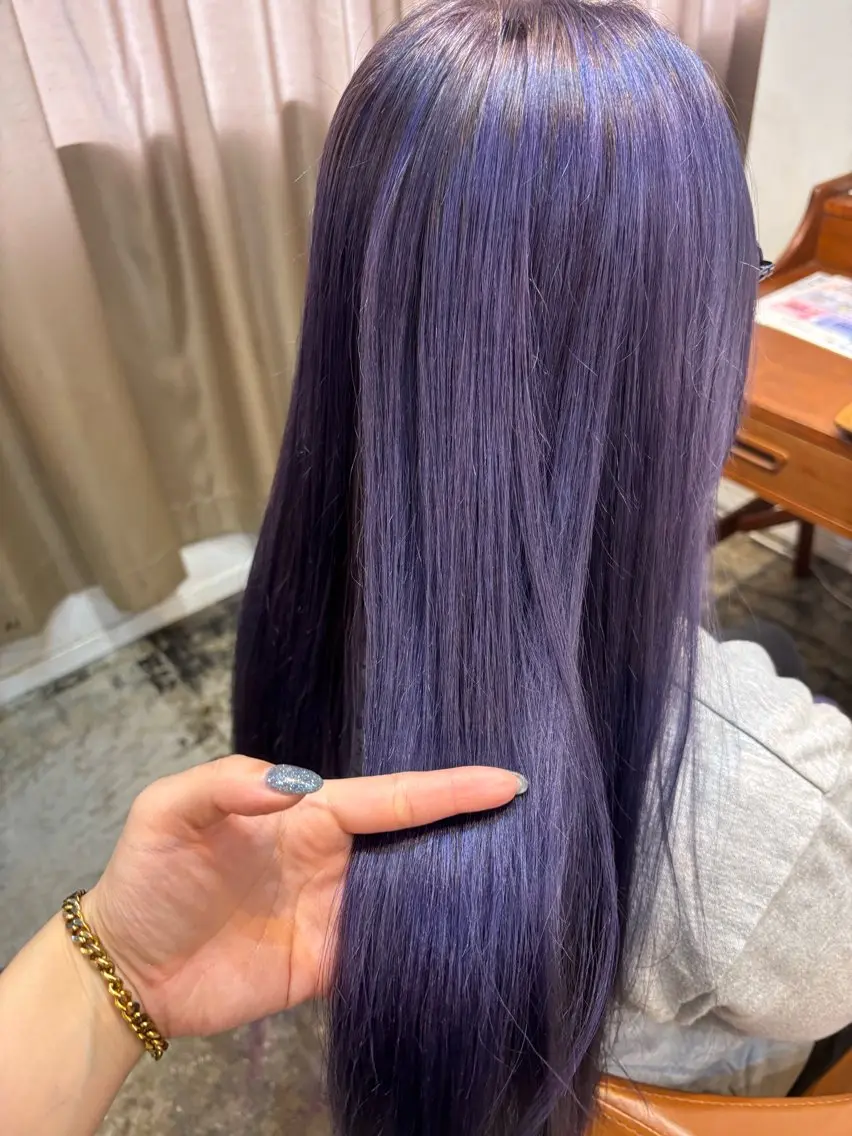 セミロング パープルカラー ma koのヘアスタイル
