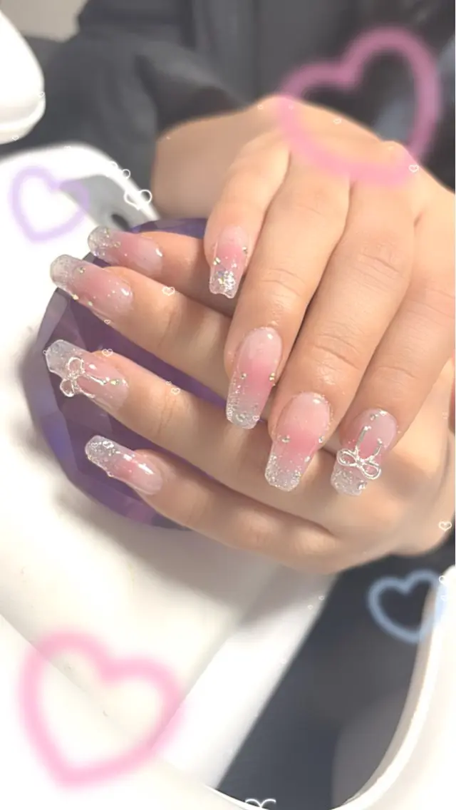 ネイル チークネイル ハンドネイル k CHIORIのネイルデザイン