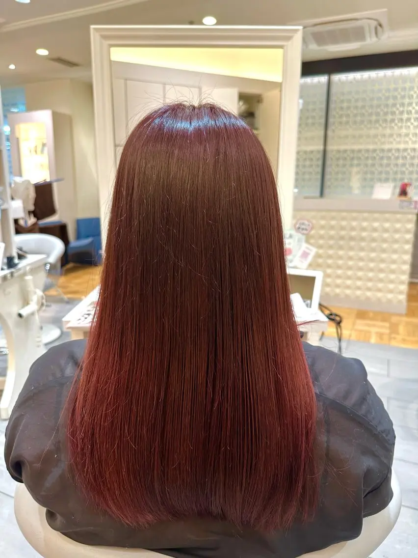 ロング カラー レッドカラー ヘアカラー トリートメント キタド アミのヘアスタイル