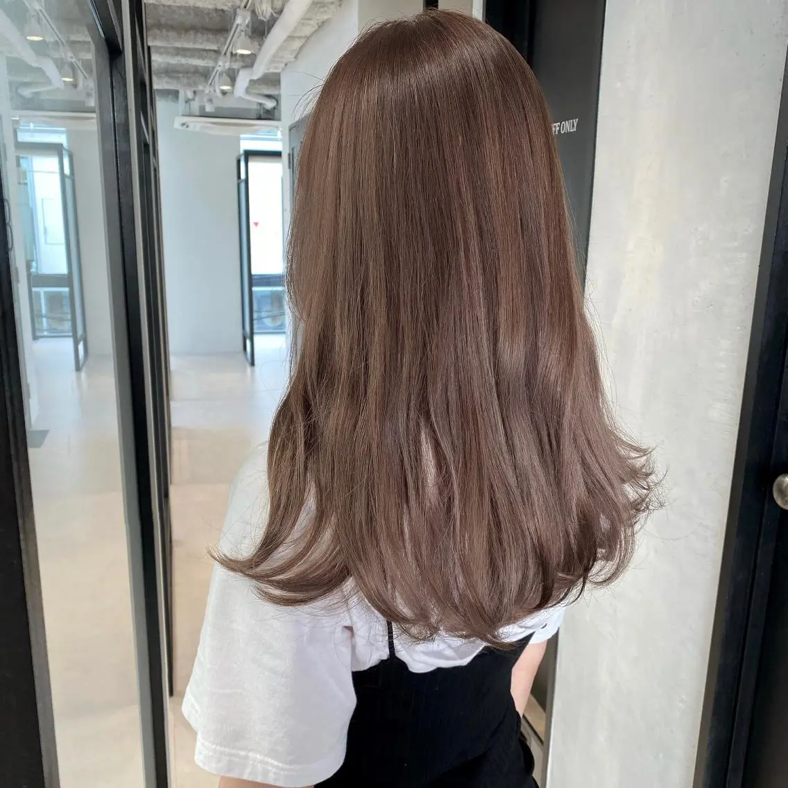 ロング カラー カット ヘアカラー マンツーマン半個室 tamuraのヘアスタイル