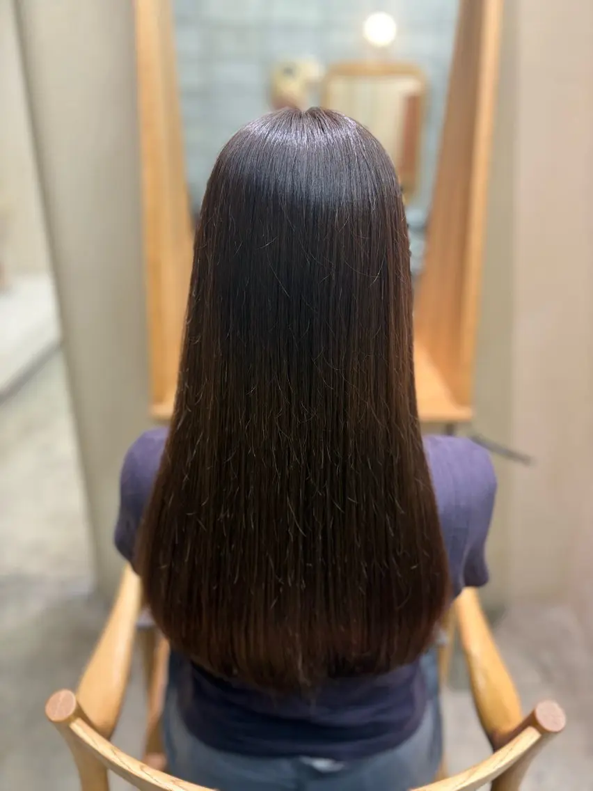 ロング ヘアカラー 原 綾菜のヘアスタイル