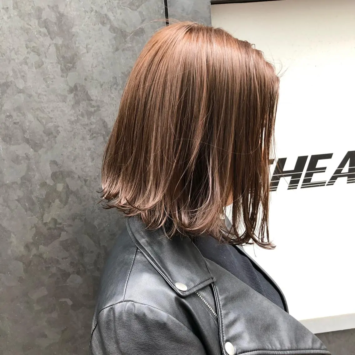 ミディアム カラー ヘアアレンジ 切りっぱなしボブ ベージュカラー ブリーチ ミルクティーベージュ ブリーチなしカラー 💖ブリーチなし透明 感💖ASAHIのヘアスタイル