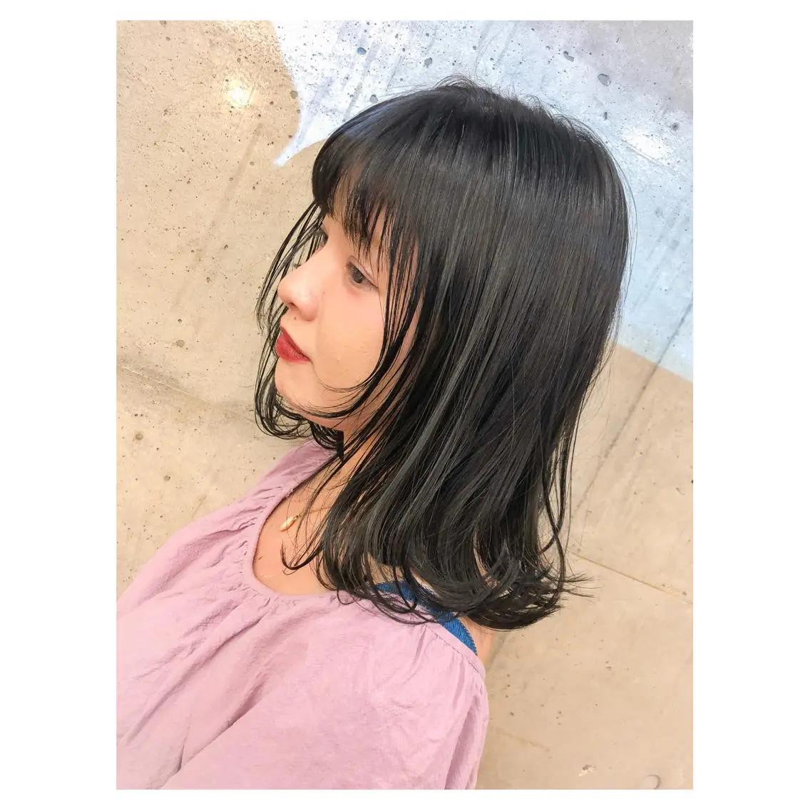 ミディアム カラー ブルーカラー 透明感カラー センスをお届けします 大谷将生infpのヘアスタイル