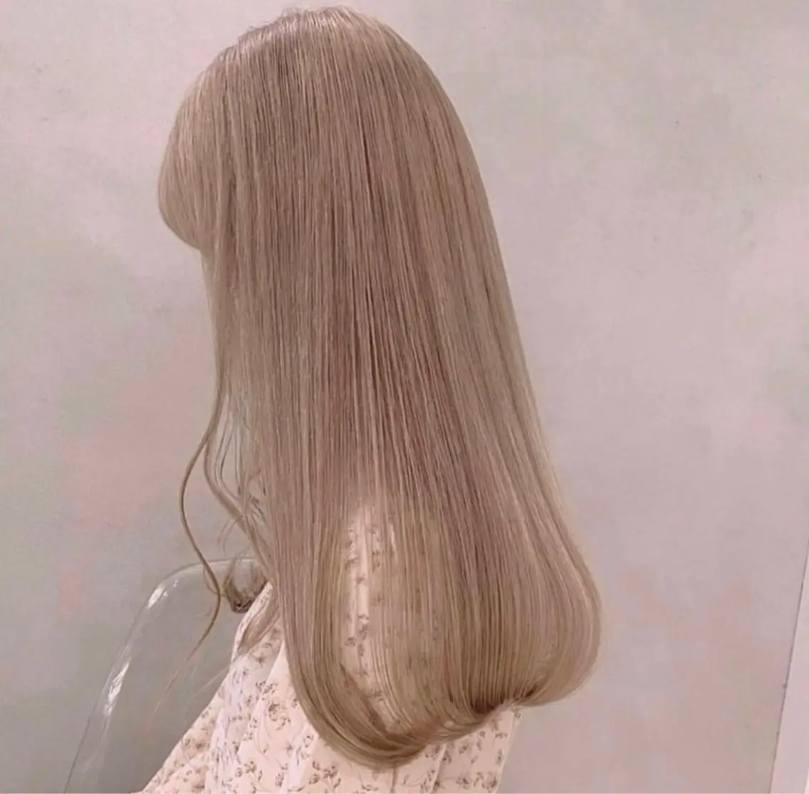 ロング カラー ブリーチ 店長 こうすけのヘアスタイル