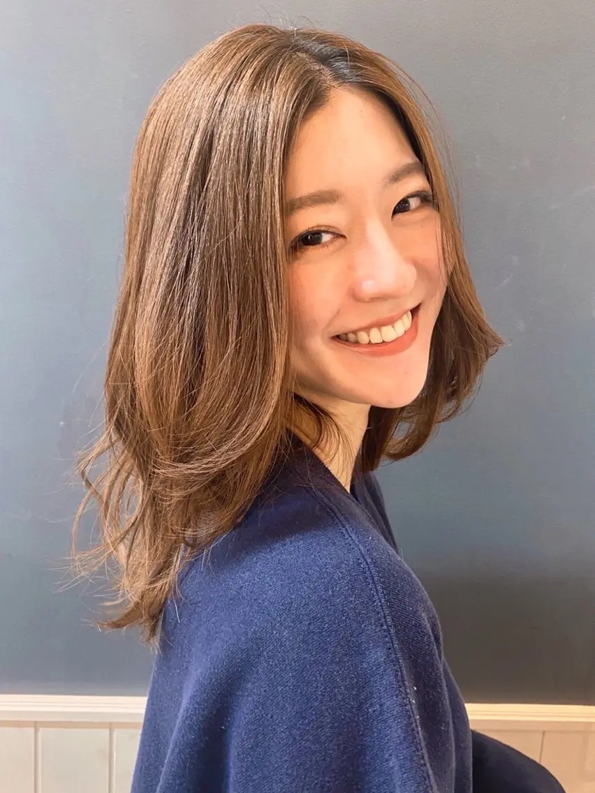 ミディアム カラー ヘアアレンジ 韓国風ヘア カット ヘアカラー パーマ 韓国ヘア sasugaのヘアスタイル