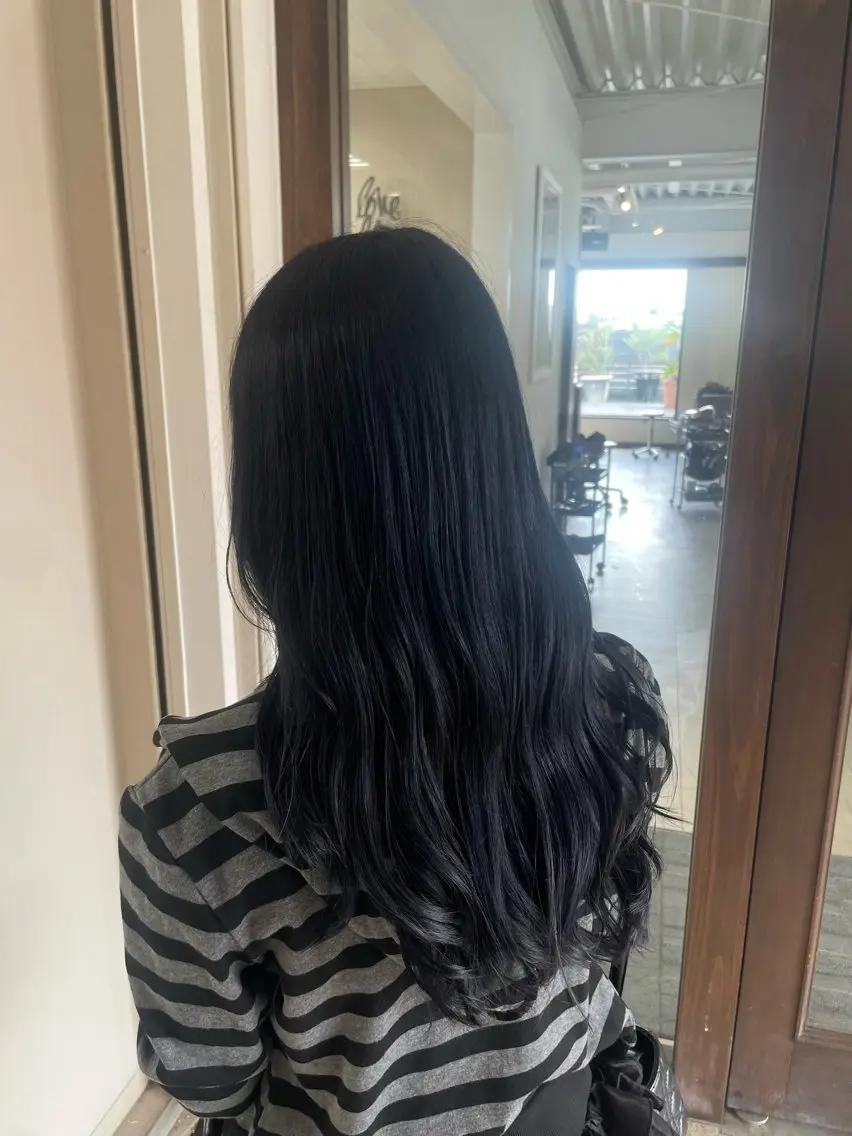 カラー TIDEHAIR 菜都のヘアスタイル
