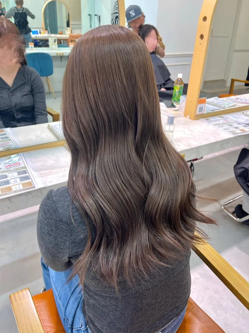 ロング カラー ベージュカラー ブリーチ 透明感カラー ダブルカラー ブリーチなしカラー 長島美織 /透明感カラーのヘアスタイル