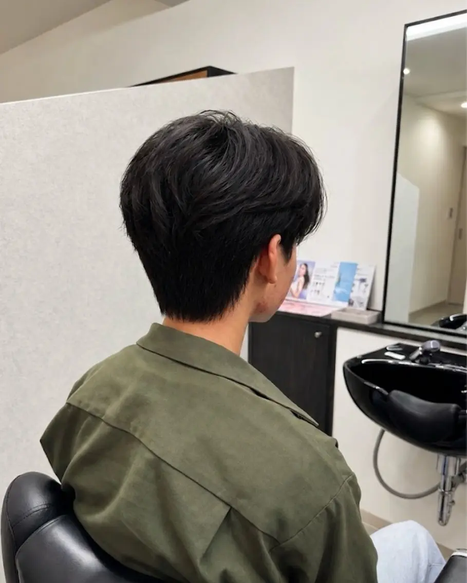 ショート メンズ 梅本 淑人のヘアスタイル