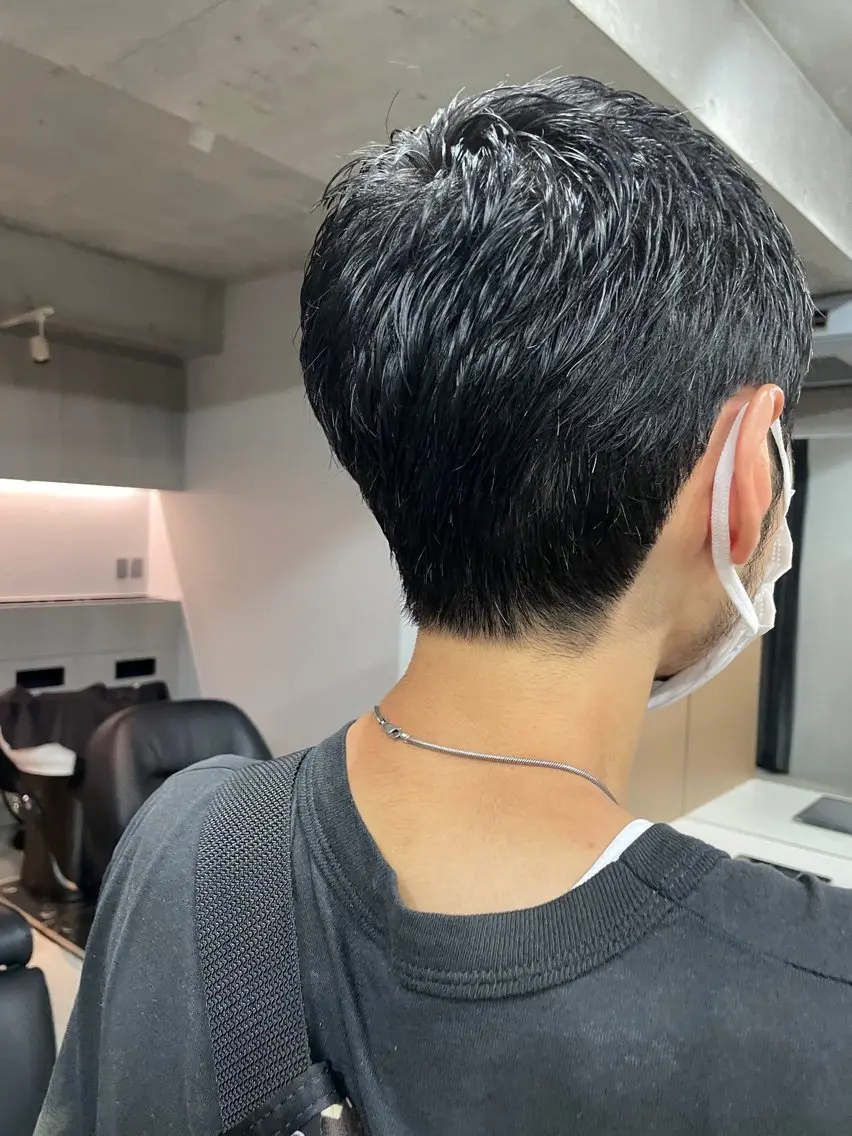 ショート メンズ カット 吉田一輝 外国人パーマのヘアスタイル