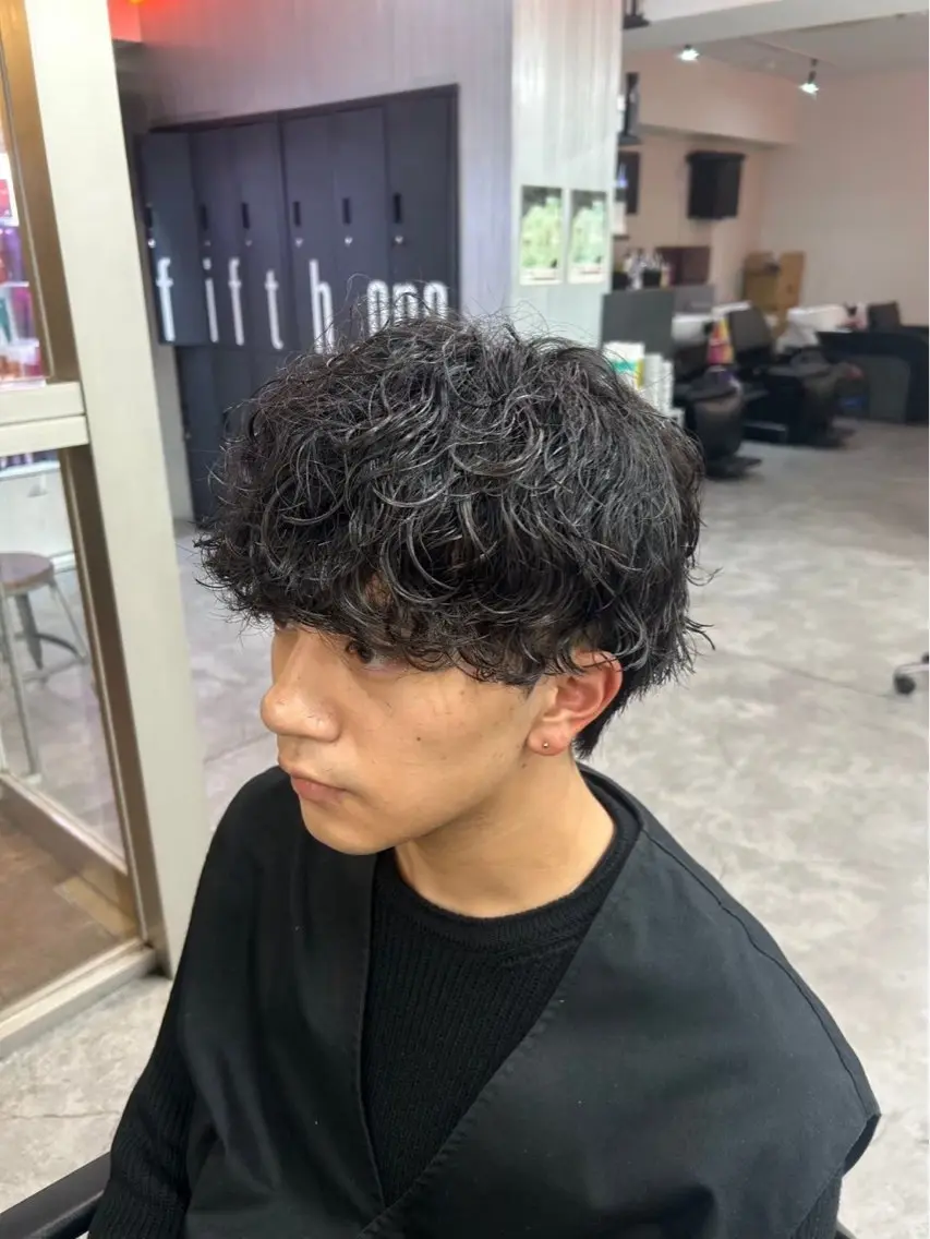パーマ メンズ カット パーマ メンズ特化✨️ 韓国風パーマ🔥一八のヘアスタイル
