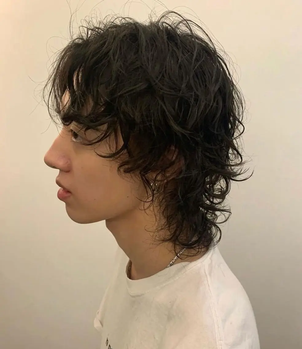 ミディアム パーマ メンズ 加藤 祐斗のヘアスタイル