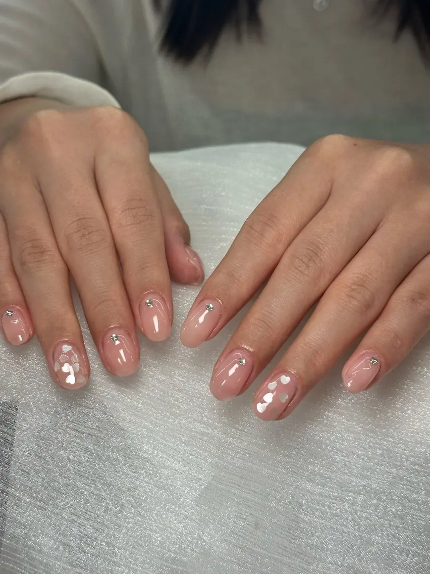 ネイル ハンドネイル Suna 🐚のネイルデザイン