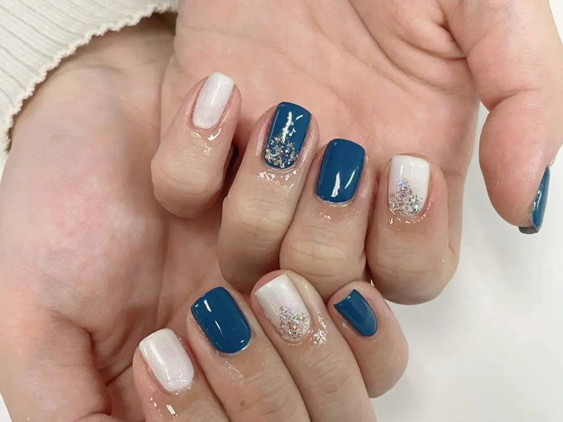 ネイル フットネイル フレンチネイル グラデーション キラキラネイル 韓国ネイル FASTNAIL PLUS 新宿店のネイルデザイン