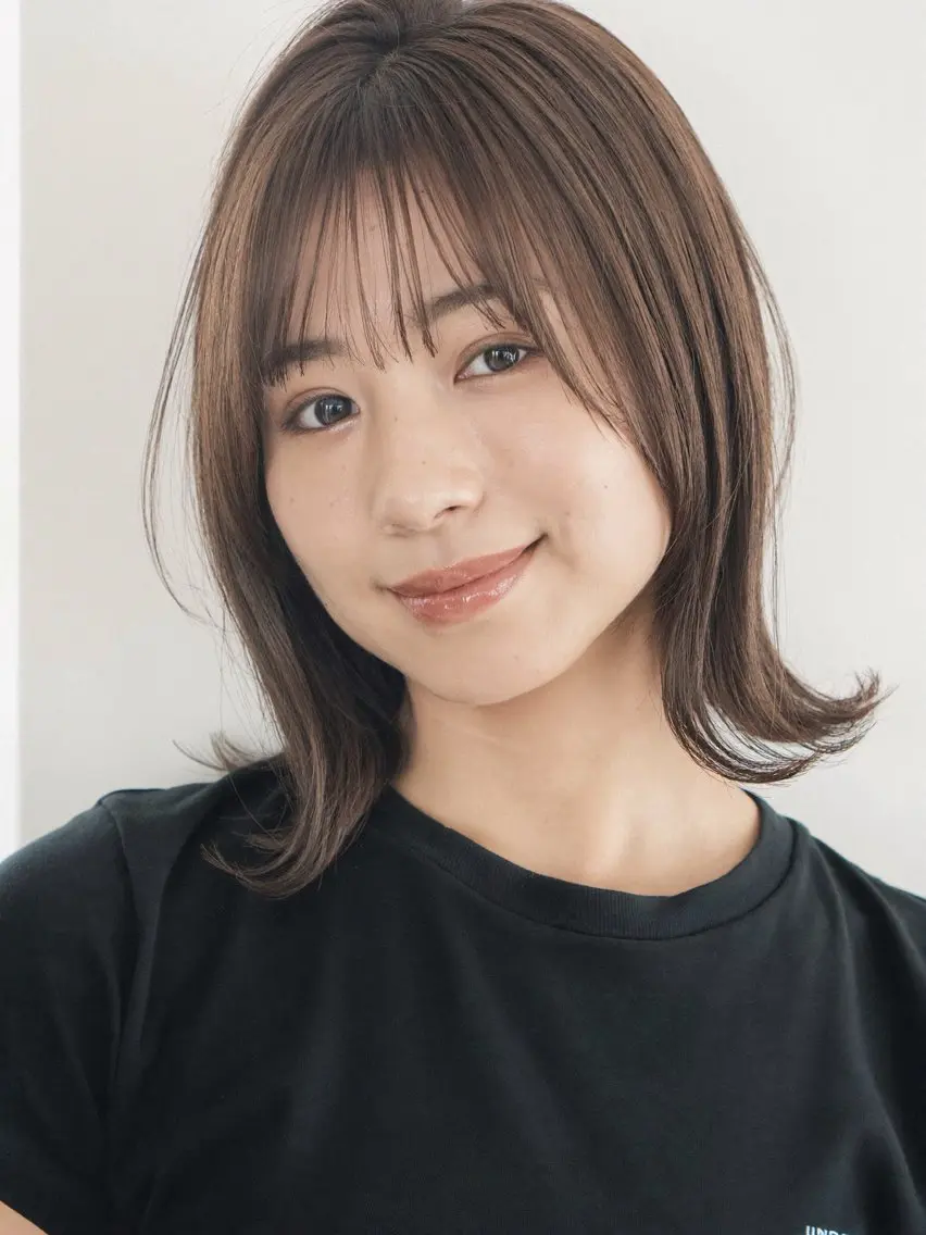 ミディアム カット ヘアカラー Modek's 西宮 akariのヘアスタイル