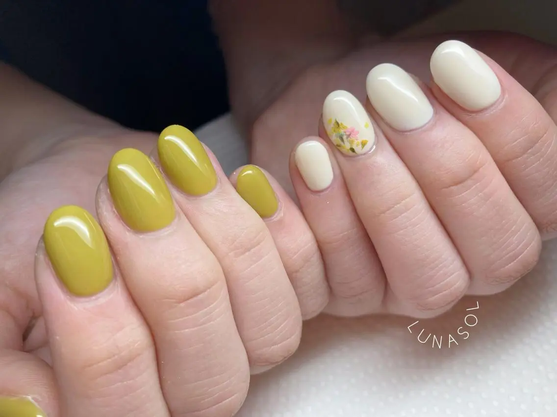 ネイル ハンドネイル soluna ソルーナのネイルデザイン