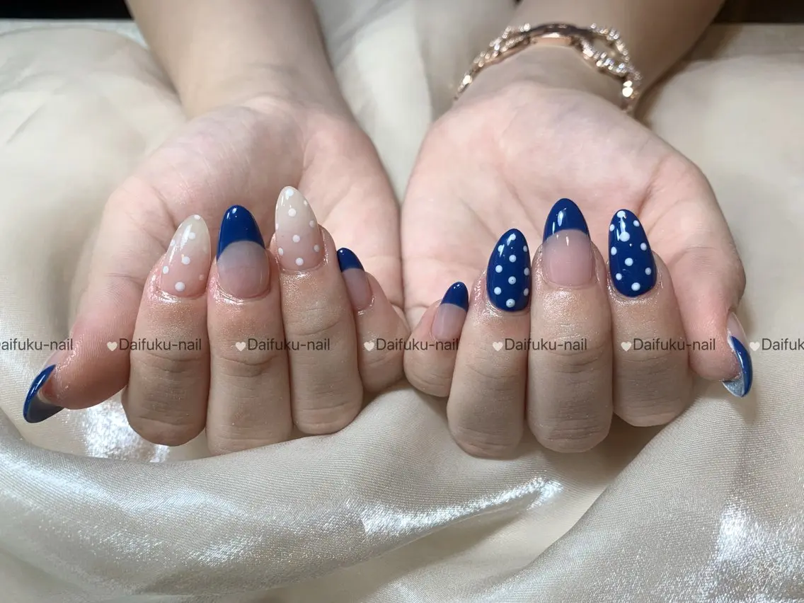 ミディアム ハンドネイル Daifuku nailsのネイルデザイン