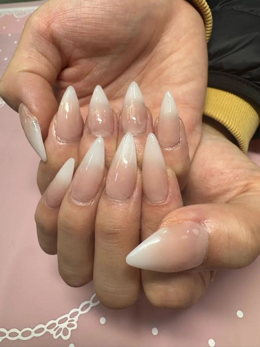 ネイル ハンドネイル ꕤ︎︎牧野 麻衣ꕤ︎︎のネイルデザイン