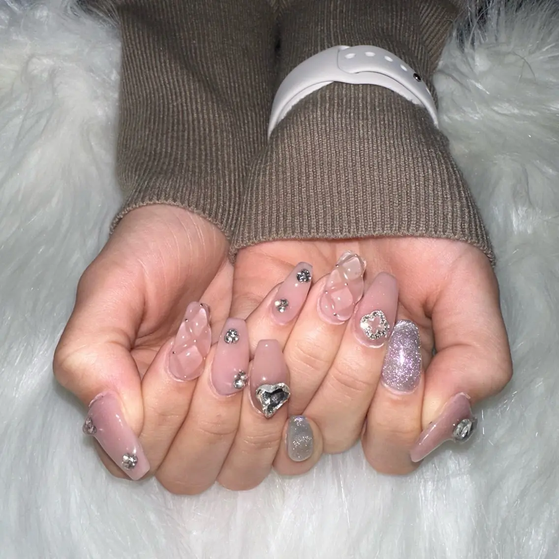 ネイル LAVISH nanamiのネイルデザイン