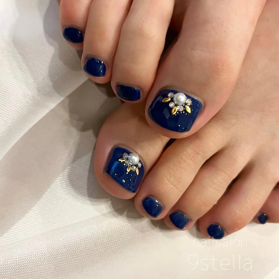 ネイル ブルー フットネイル 久保 菜摘のネイルデザイン