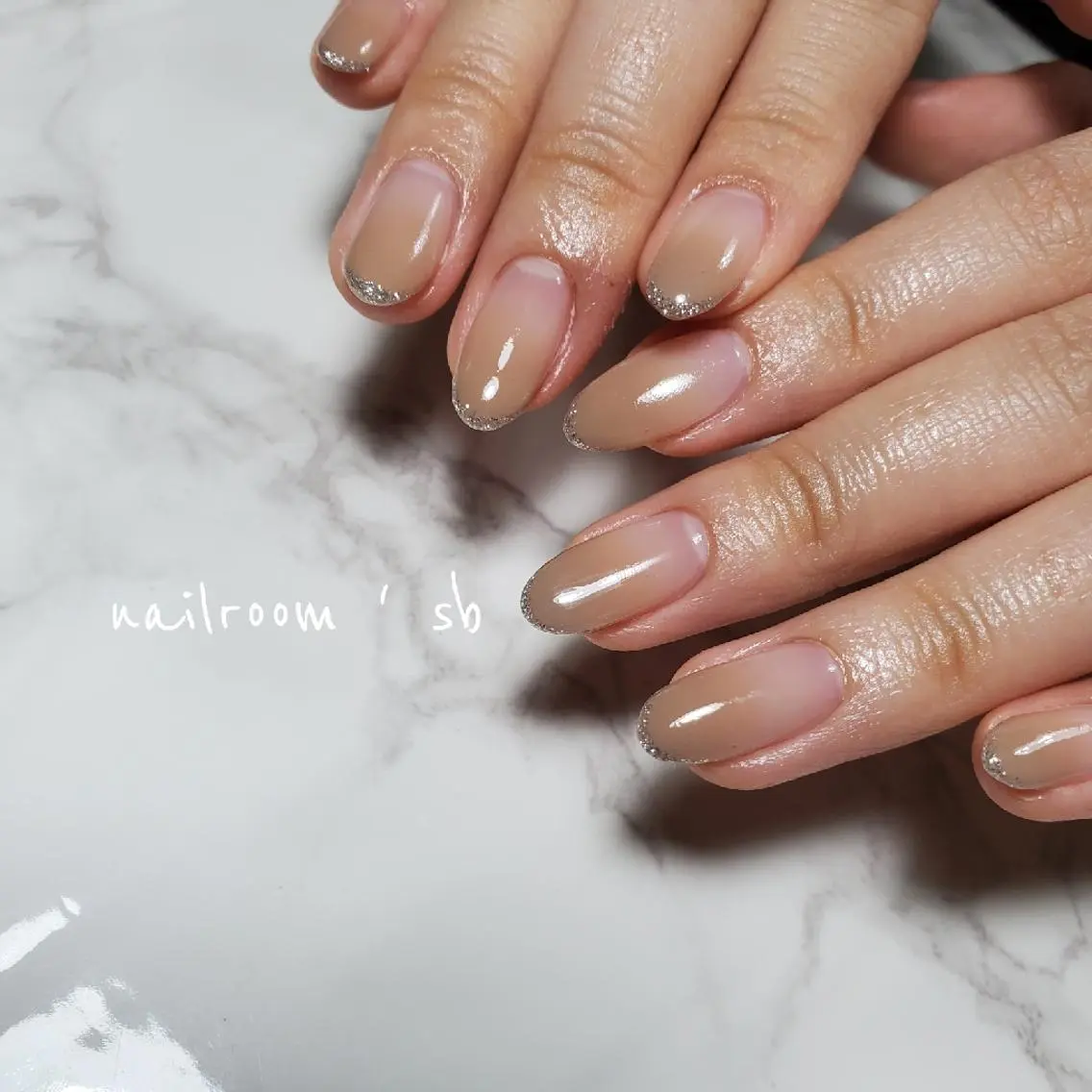 ネイル ハンドネイル フットネイル nailroom sb𓈒𓂂𓏸のネイルデザイン