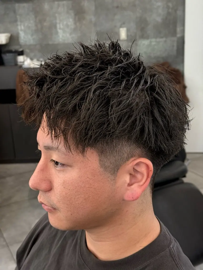 ショート メンズ アップバング カット 🇺🇸メンズ特化/ 四辻 凱斗🇺🇸のヘアスタイル