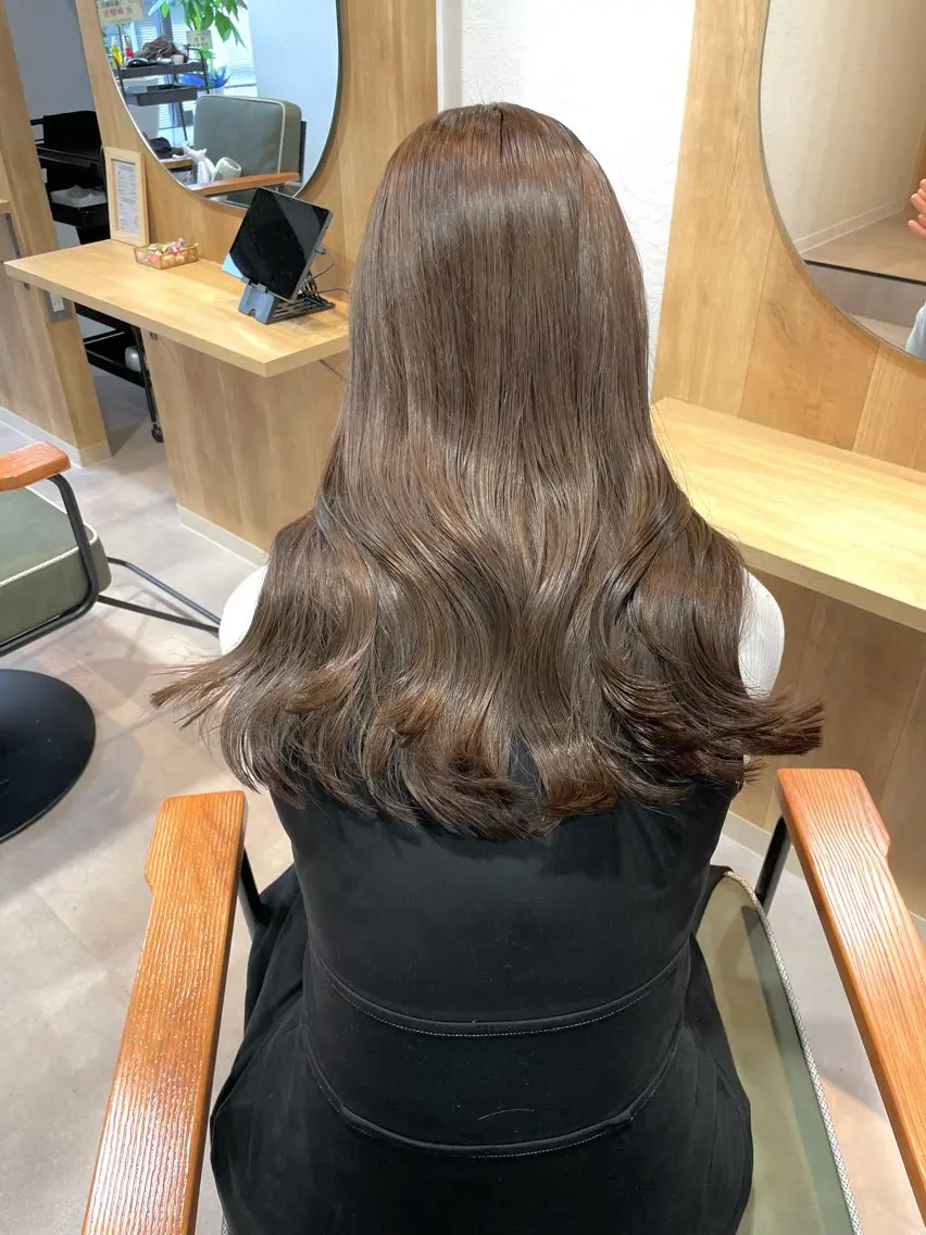 セミロング 透明感/エクステ Veluaのヘアスタイル