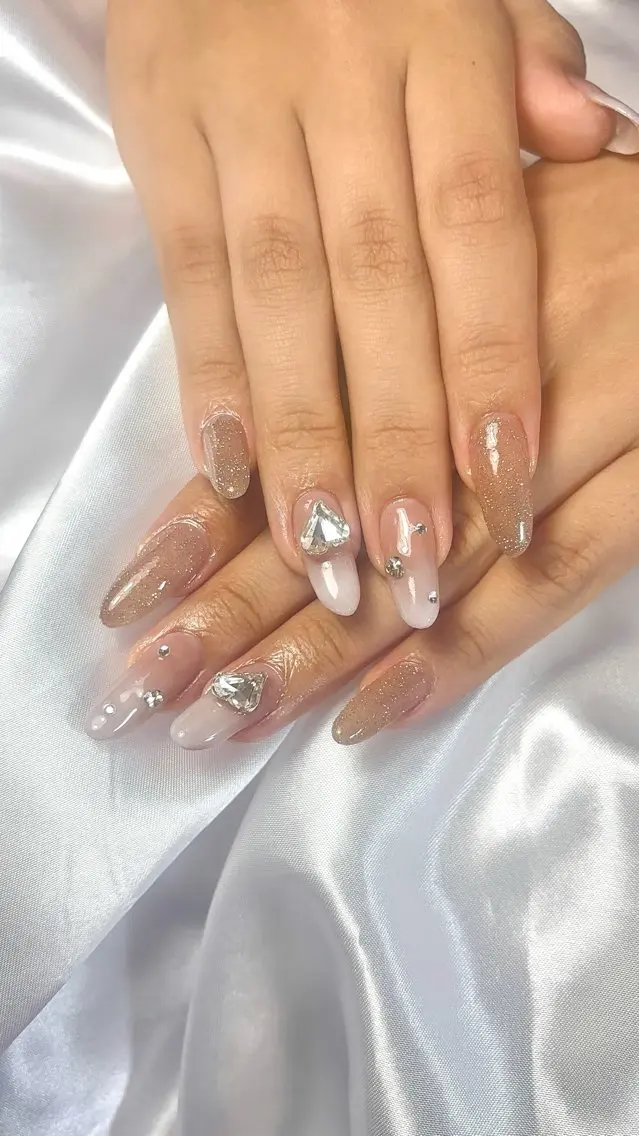 ネイル ハンドネイル SASAKI YUKIのネイルデザイン
