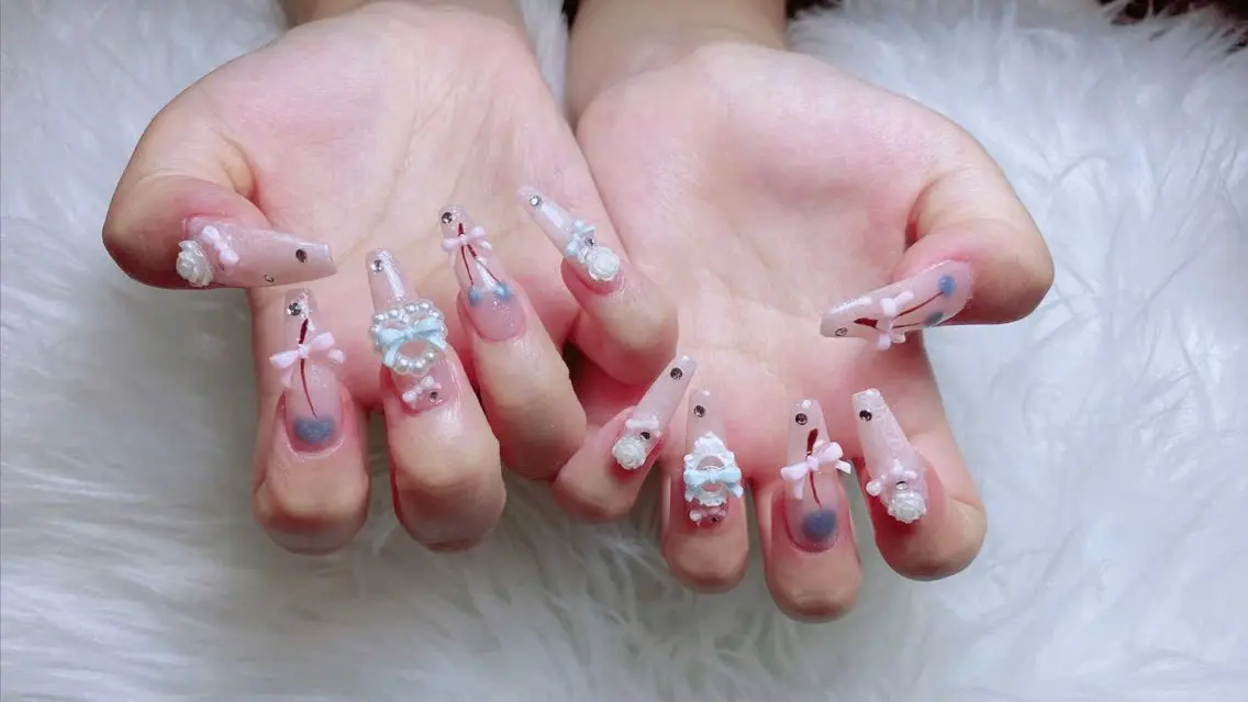 ネイル ハンドネイル REI NAIL1のネイルデザイン