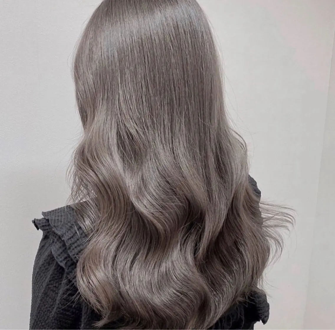 カラー ヘアカラー トリートメント グレージュ♡ベージュ ♡MA/表参道のヘアスタイル