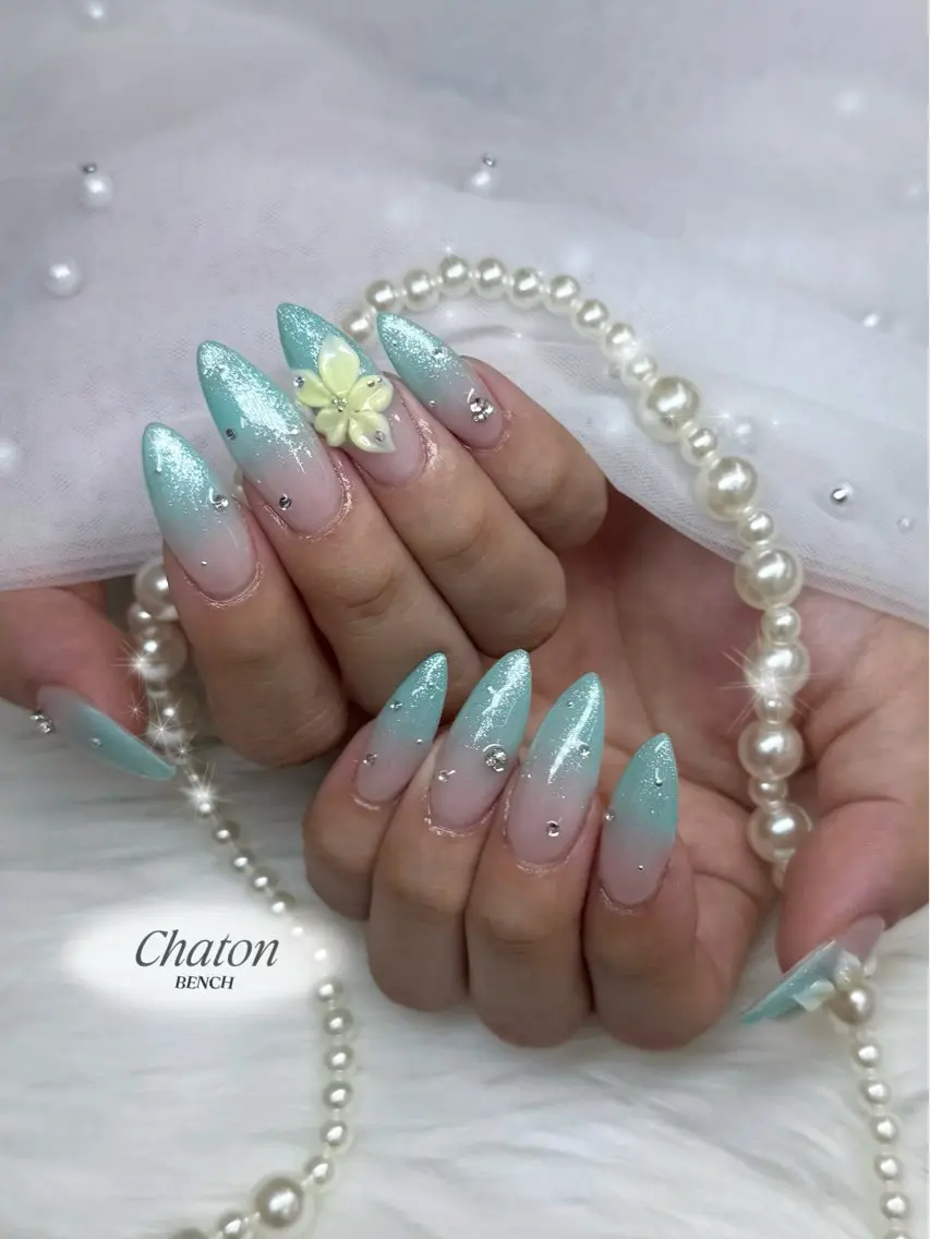 ネイル BENCH Chatonのネイルデザイン