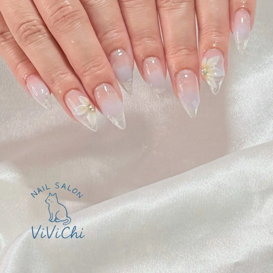 ネイル ハンドネイル ViViChi 梨帆のネイルデザイン