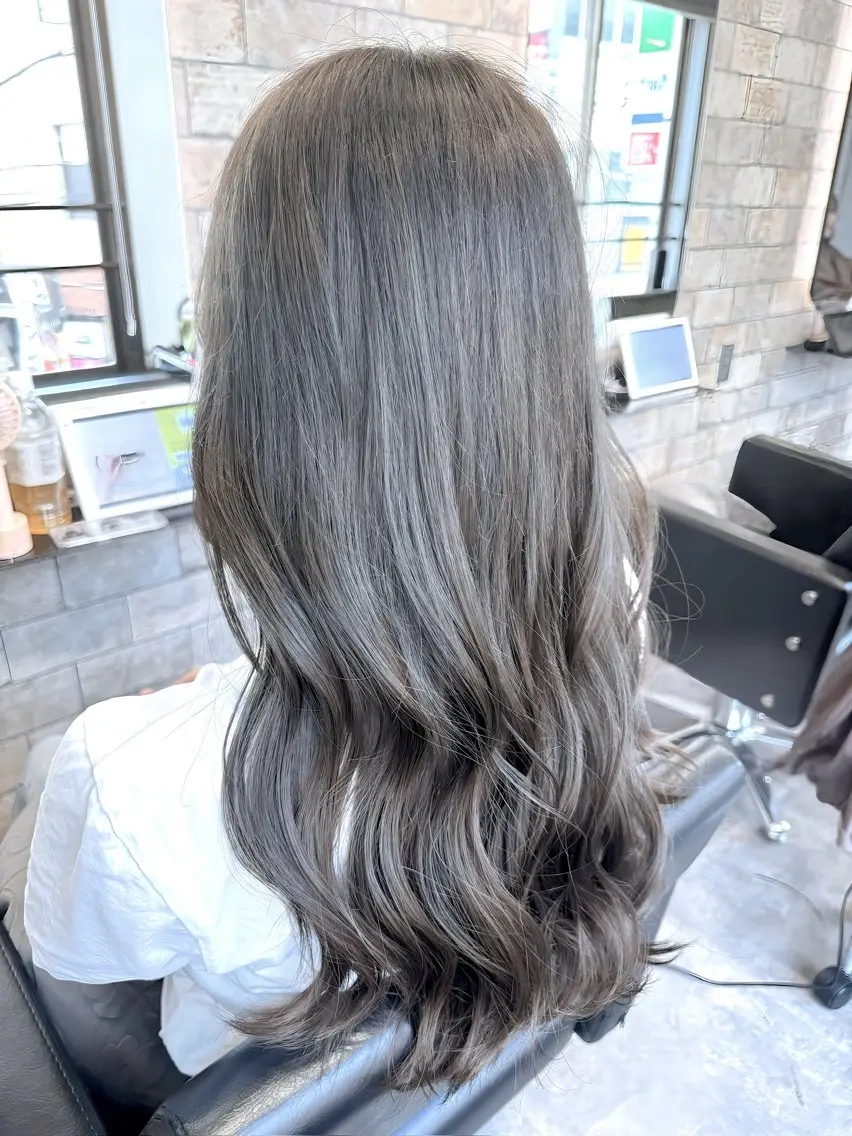 ロング 🎀艶ブリーチカラー 🎀Fan.🎀秋山のヘアスタイル