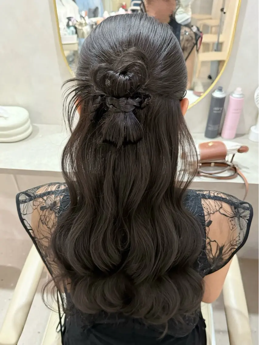 ヘアアレンジ ヘアセット セットサロンCURE 🩵あんみのマツエク・マツパデザイン