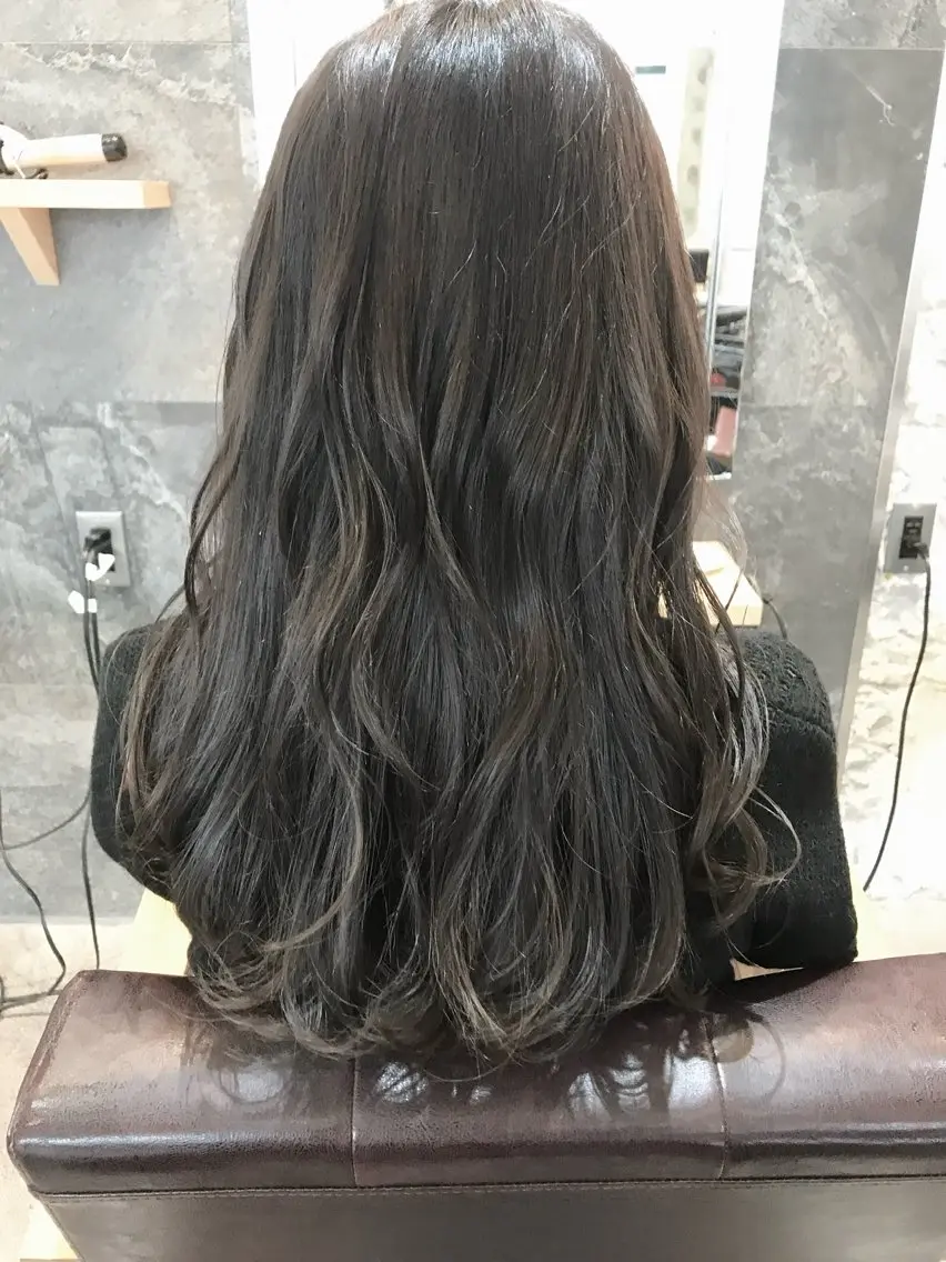 ロング カラー 塚本 昂のヘアスタイル