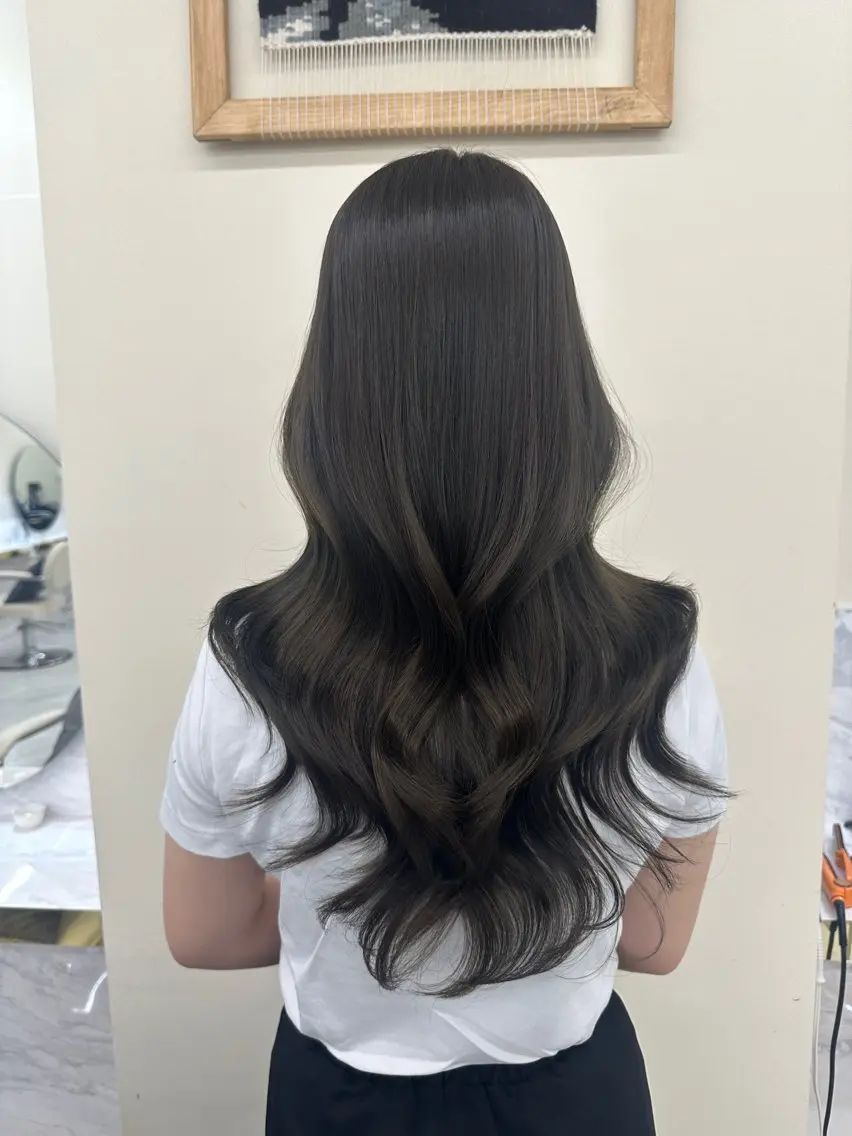 ロング 髪質改善 レイヤーカット 似合わせカット カット ヘアカラー トリートメント 似合わせレイヤーカッ ト🩶瀧本美咲のヘアスタイル