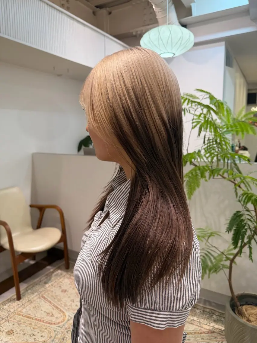 ロング カラー ヘアアレンジ ヘアカラー トリートメント 🪅ブリーチカラー 🪅琉羽Ruuのヘアスタイル