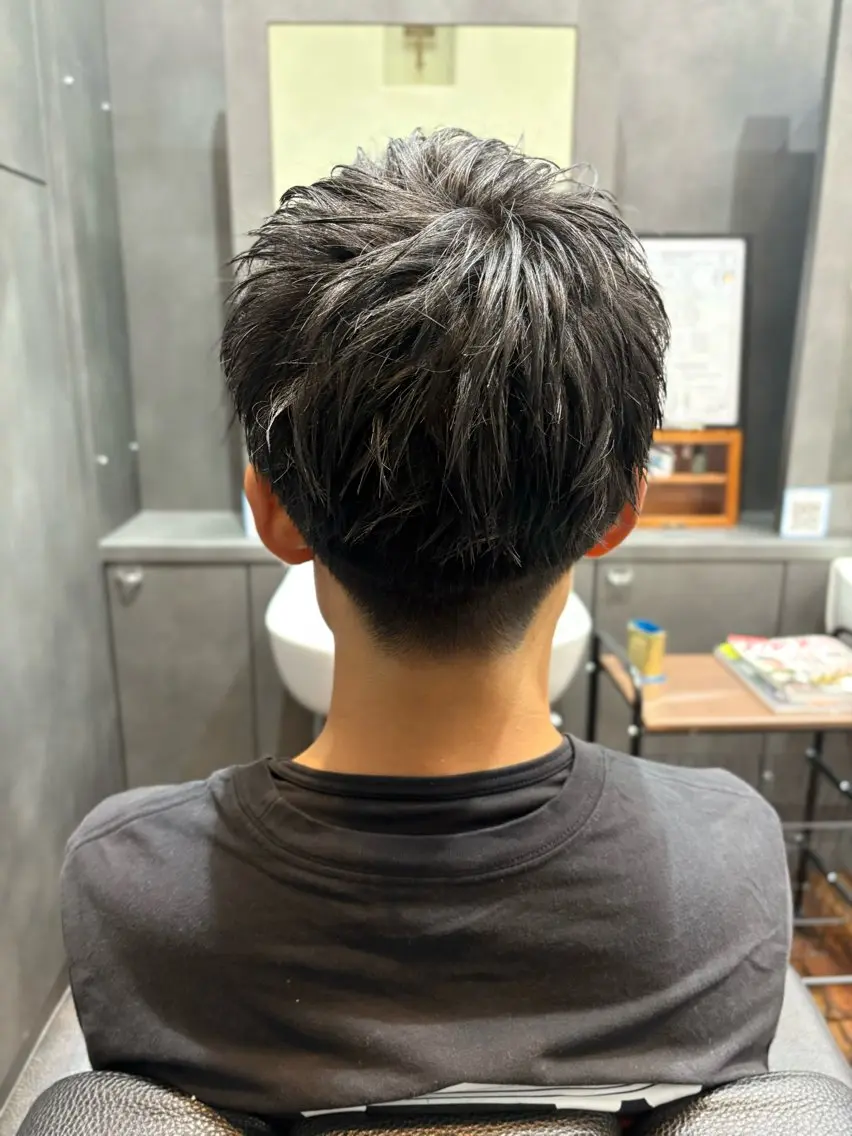 メンズ カット パーマ 秋山 拓未のヘアスタイル
