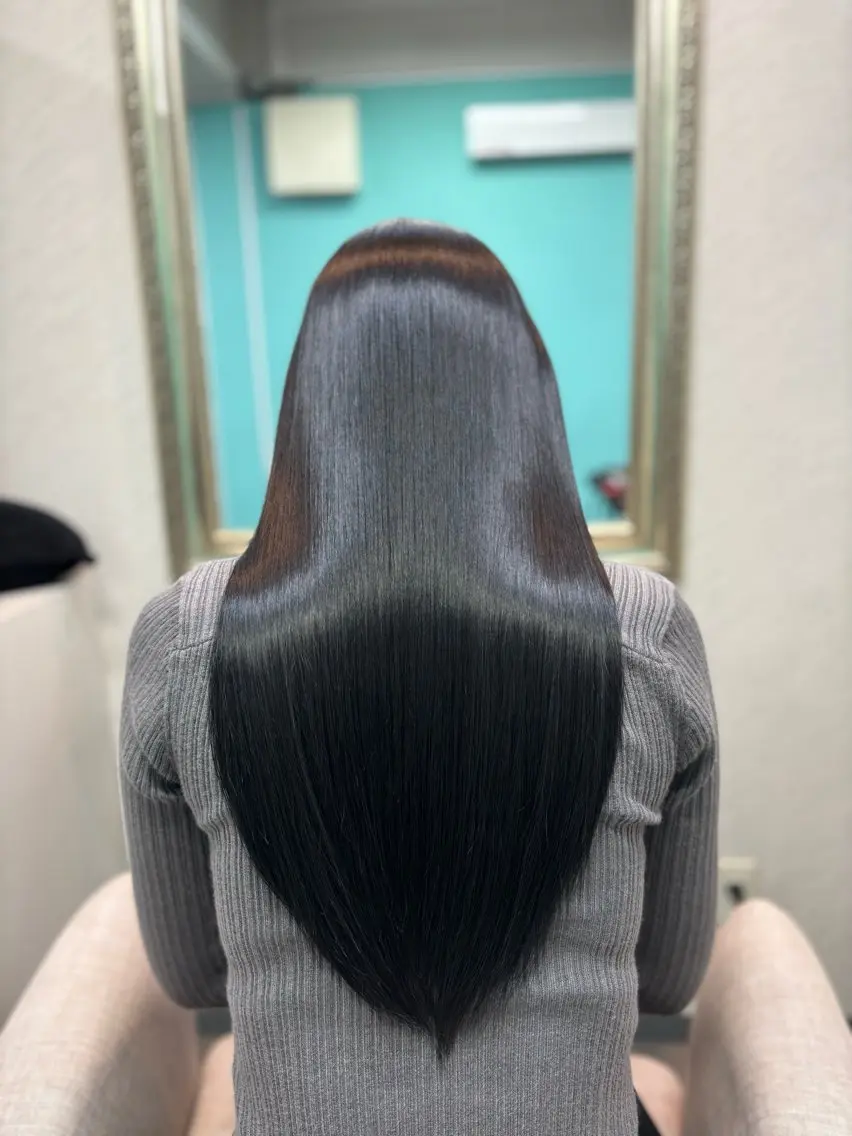 プレミアム髪質改善+カット+フルカラー¥25,000の写真