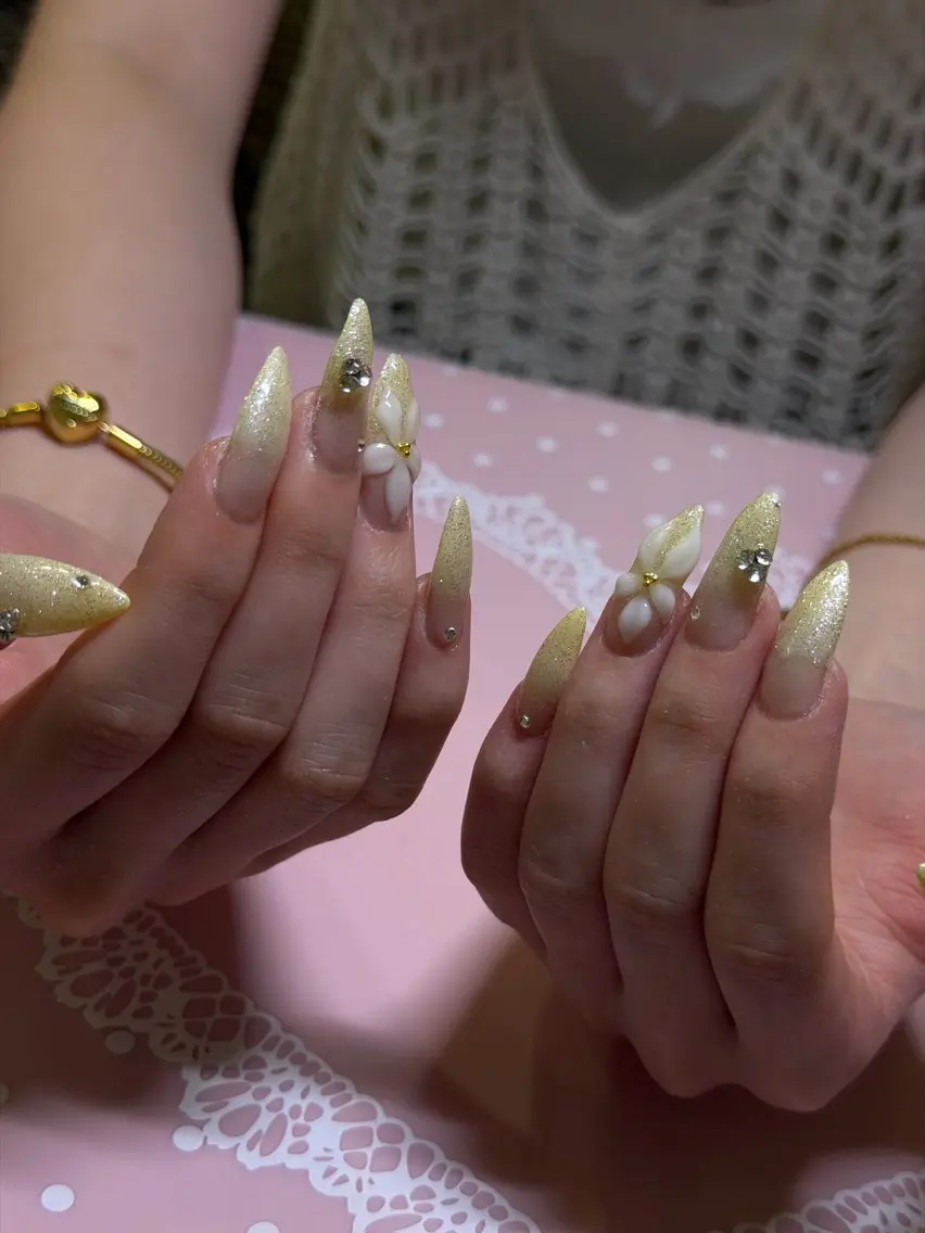 ネイル VENUS BELT Yuunaのネイルデザイン