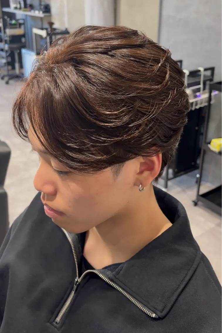 ミディアム 縮毛矯正 カット 縮毛矯正 吉田吏朱風 曲がる縮毛矯正のヘアスタイル