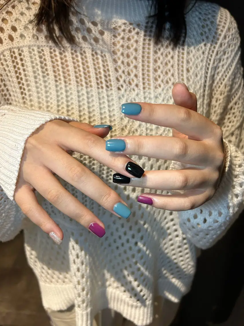 ネイル 韓国ネイル マグネットネイル オフィスネイル ワンカラーネイル ハンドネイル 🎀miyake ｜nailのネイルデザイン