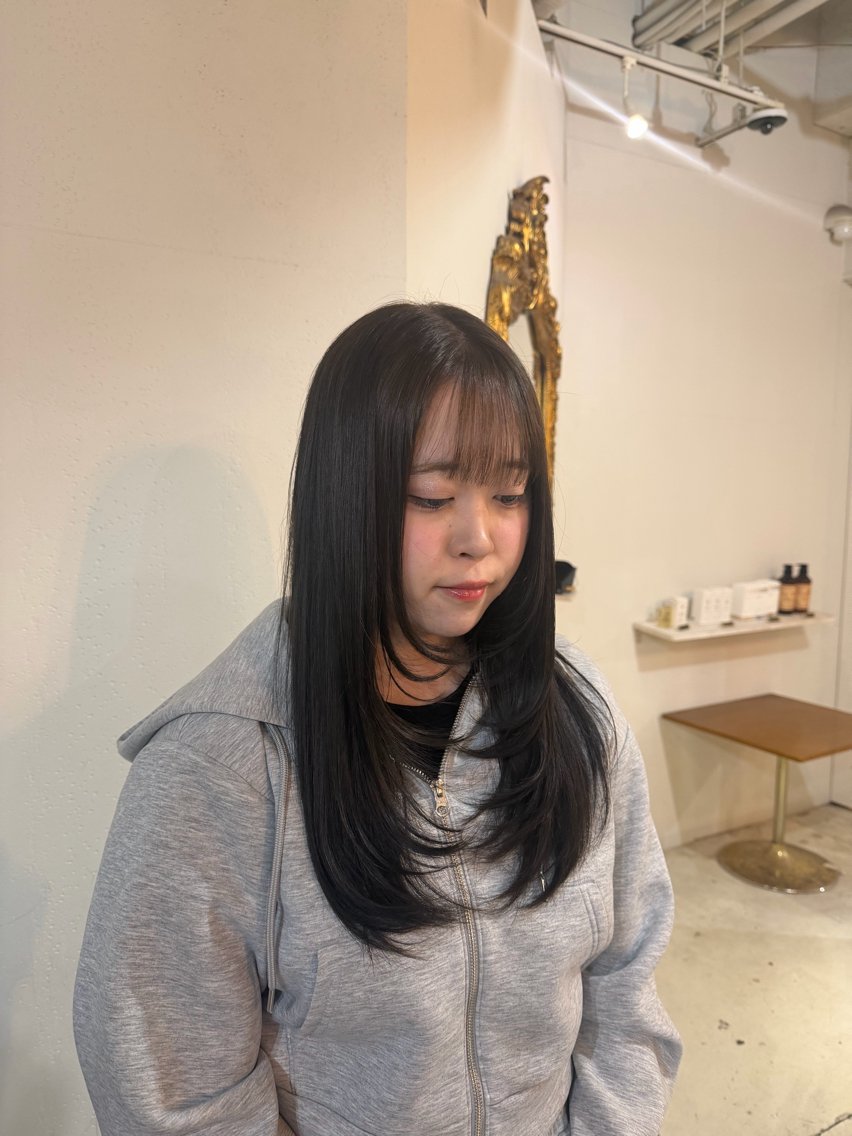 ロング カット トリートメント rii 🫧透明感カラーのヘアスタイル