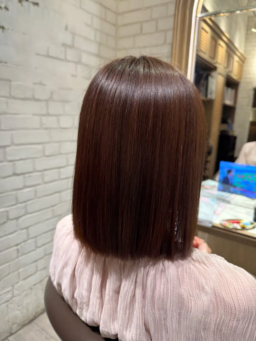 ミディアム 縮毛矯正 カット ヘアカラー 縮毛矯正 トリートメント 堀江美容室 千晶のヘアスタイル