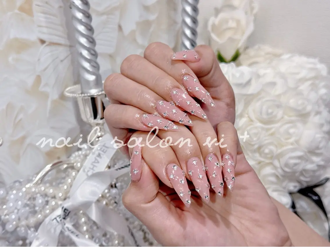 ネイル ハンドネイル ✨Nailsalon Vi+✨のネイルデザイン