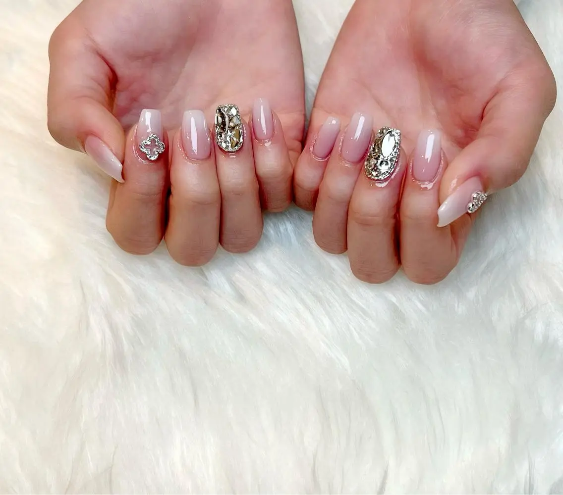 ネイル ハンドネイル Lino+ ネイル&よもぎ蒸しのネイルデザイン