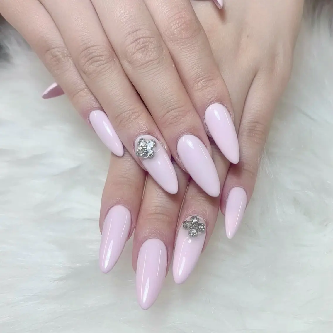 ネイル ハンドネイル 🍄Rina🍄 韓国風ネイルのネイルデザイン