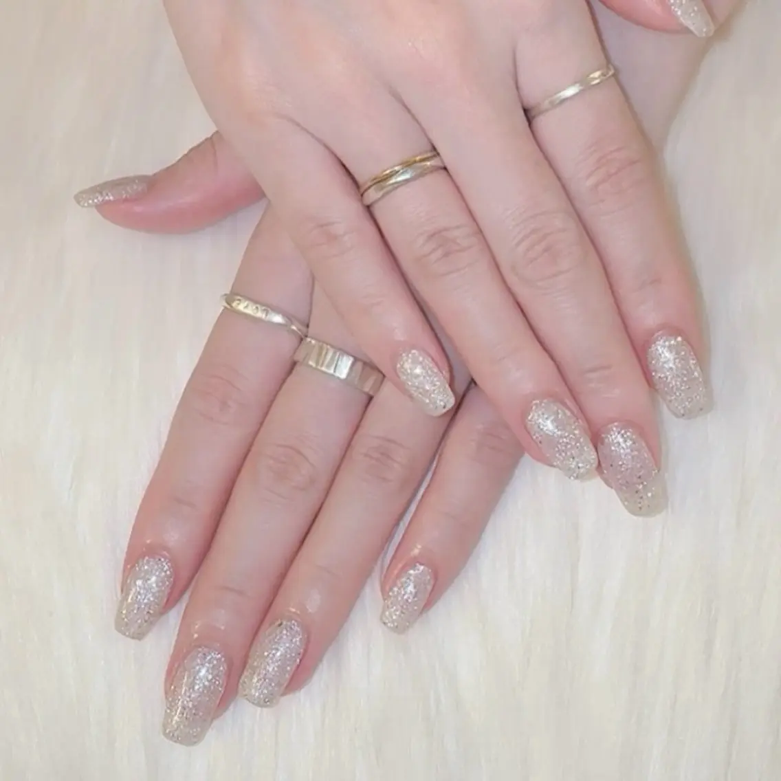 ネイル ゴールド ラメ(グリッター) シルバー ハンドネイル 中野駅徒歩5分💅 ラクロレのネイルデザイン
